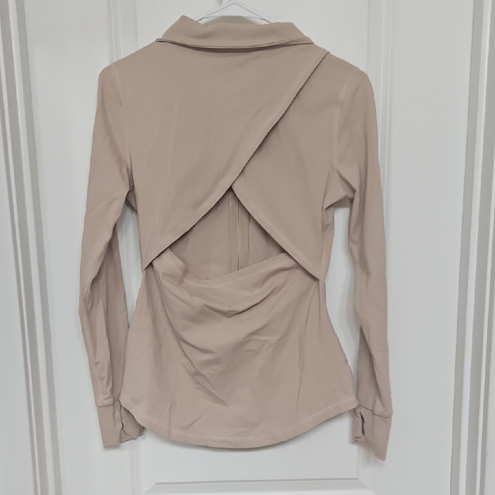 BuffBunny Zip Up Jacket - Picture 5 of 7